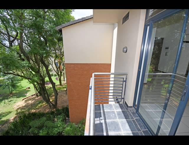 2 BEDROOM APARTMENT FOR SALE IN JACKAL CREEK GOLF ESTATE